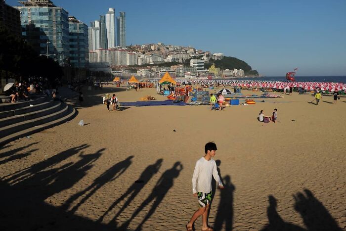 Belgian Photographer Captures Unusual Scenes Of Everyday Life