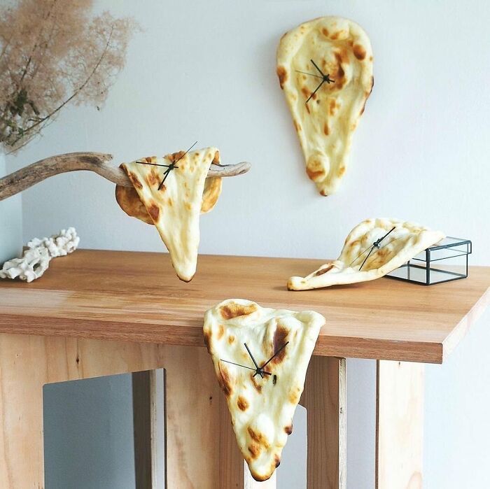 Clock Designed By Yukiko Morita Pampshade