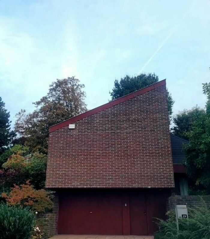 I Am The Wallroof Coocoocachoo