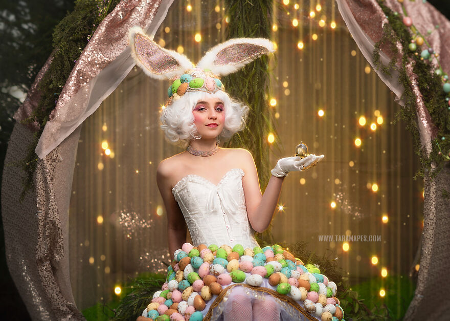 "Meet The Haute Hare": I Created A Themed Photoshoot For A Couture Easter Bunny (15 Pics)