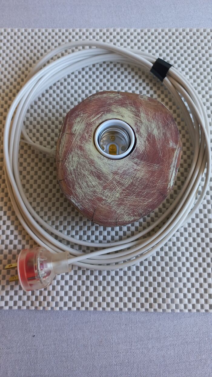 I Turned Reclaimed Wood Pieces Into Functional Home Or Office D&eacute;cor (24 Pics)