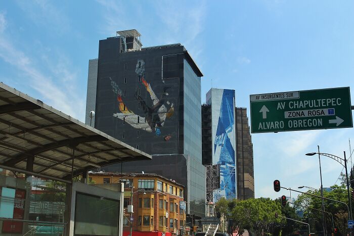 Insurgentes Murals
