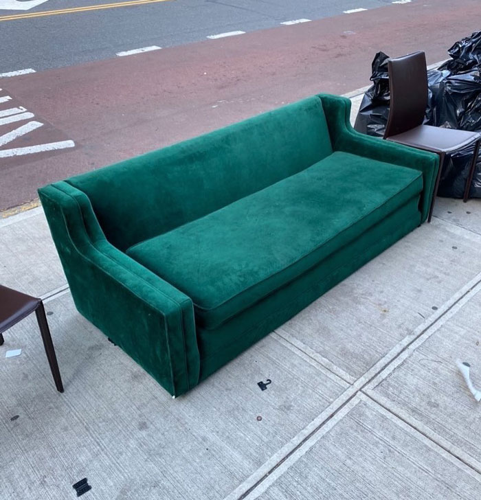 Holy Perfect!!!! 3rd Ave And 14th Street