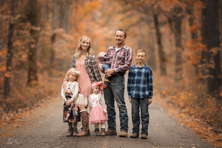 I Shoot Large Group Shots With A Telephoto Lens (14 Pics)