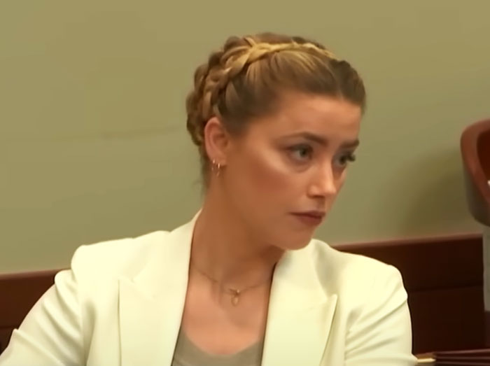 Body Language Expert Examines Johnny Depp and Amber Heard's Expressions In Court Body Language Expert Examines Johnny Depp and Amber Heard's Expressions In Court