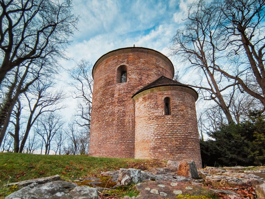 Rotunda On Castle Hill