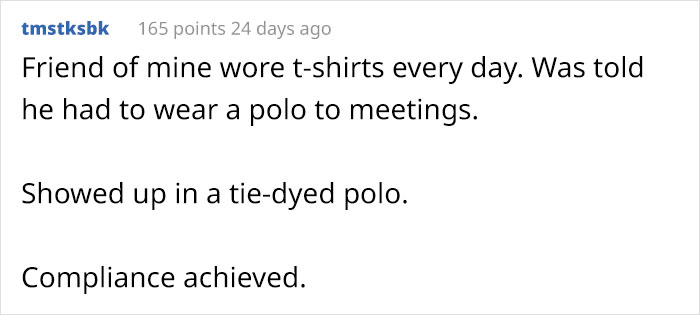 Micromanaging Boss Writes This Man Up For Wearing Red Shoes To Work, So He Followed The Dress Code To The Book