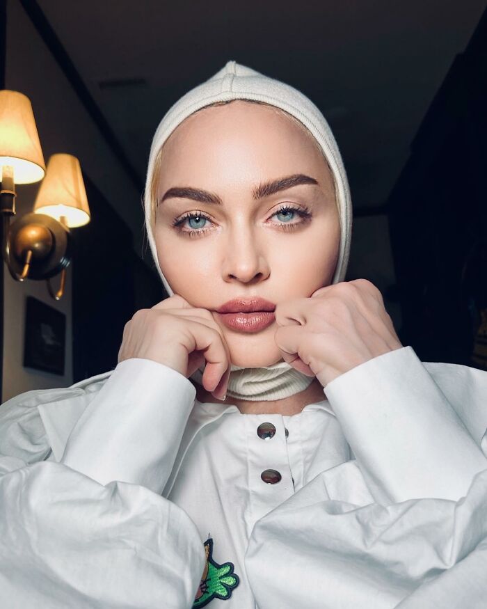 Folks Online Reveal Why They No Longer Respect These 40 A-List Celebrities