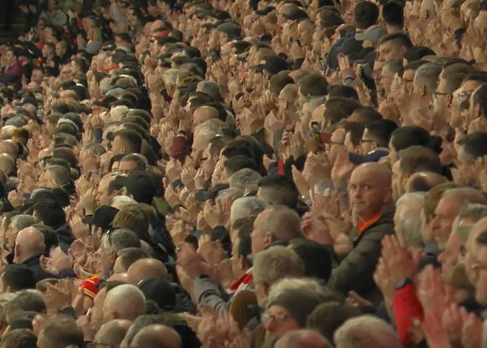 Manchester United And Liverpool Fans Unite In Beautiful Tribute To Ronaldo’s Son During 7th Minute Of The Game Manchester United And Liverpool Fans Unite In Beautiful Tribute To Ronaldo’s Son During 7th Minute Of The Game