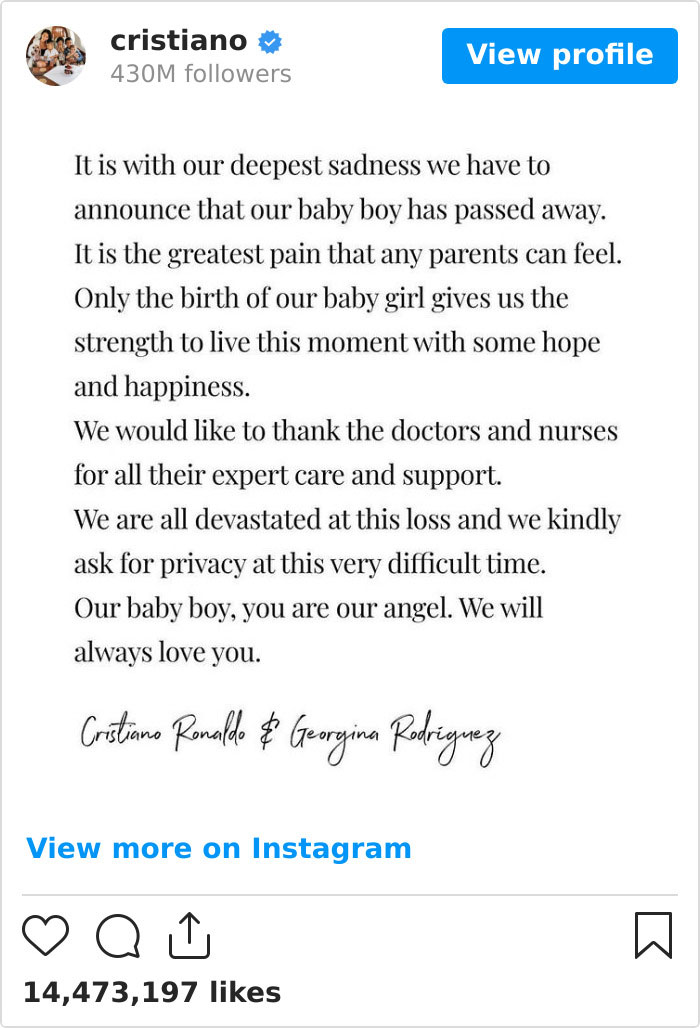 Manchester United And Liverpool Fans Unite In Beautiful Tribute To Ronaldo’s Son During 7th Minute Of The Game Manchester United And Liverpool Fans Unite In Beautiful Tribute To Ronaldo’s Son During 7th Minute Of The Game