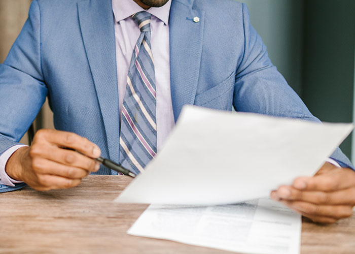 20 Secretos de ex-agentes del FBI y la CIA que la gente común no debe conocer