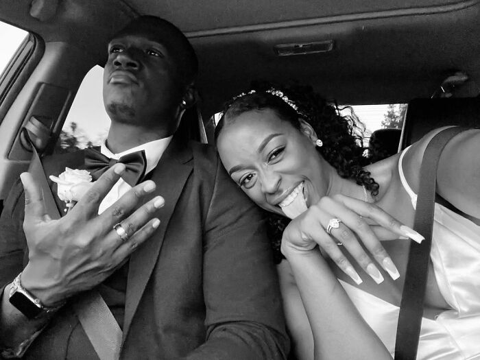 Frugal Bride Shares How She Only Spent $500 For The Whole Wedding With 40 Guests And People Are Applauding Her Ingeniosity