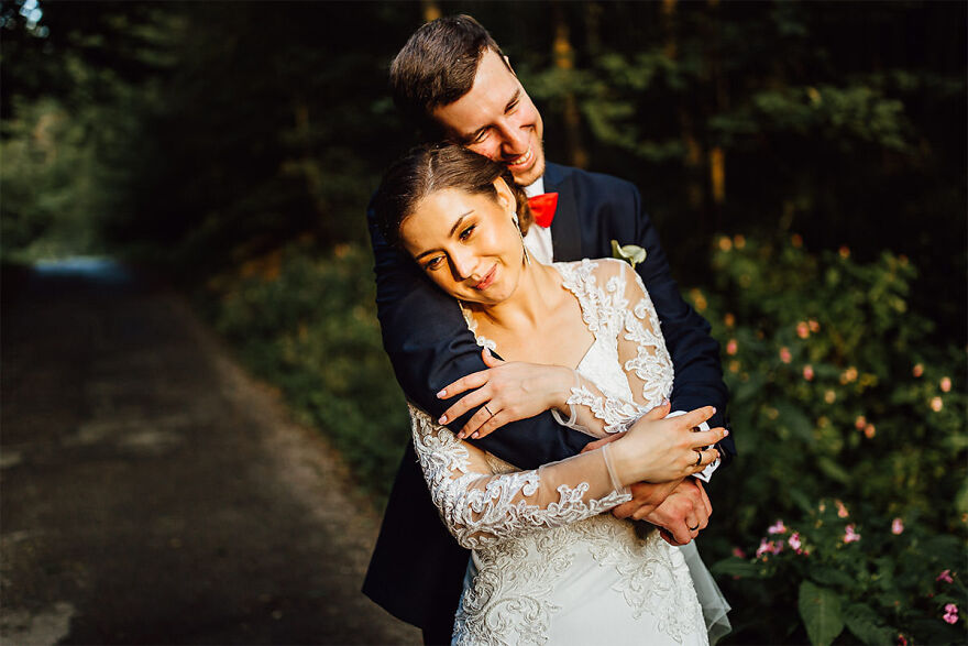 A Wedding Photo Shoot In The Forest! A Wedding Photo Shoot In The Forest!