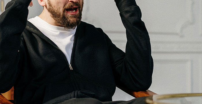 Woman Who Works A Full-Time Job Gets Called "Housewife" By Her Husband, Laughs Hysterically, "Embarrasses" Him In Front Of Coworkers