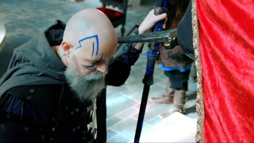 Our Family Decided To Help Our Dad With His Crazy Movie Project About Technology That Sent A Dude Back To Viking Times Our Family Decided To Help Our Dad With His Crazy Movie Project About Technology That Sent A Dude Back To Viking Times