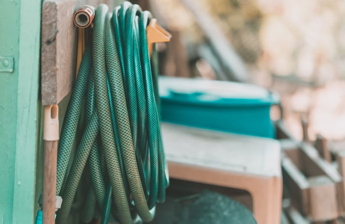 20 Encuentros exasperantes que tuvo la gente con las asociaciones de propietarios (nuevas imágenes)