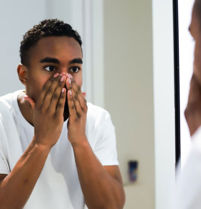 35 Men Share Things They Didn't Know They Were Doing Wrong Until They Started Living With A Woman