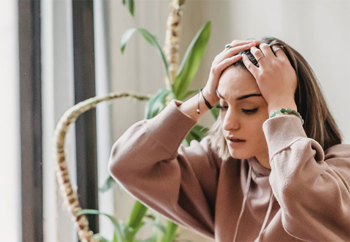 Parents Won't Let Their Daughter Sleep Long Enough After Night Shifts, Are Surprised When She Finally Yells At Them
