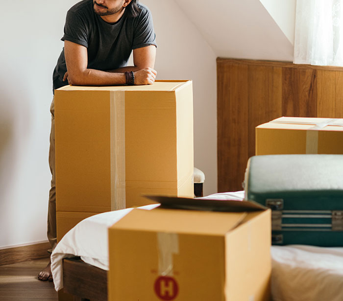 Guy Teaches His Narcissistic Parents A Lesson After They Demand He Trade Houses And Steal His Air Conditioners When He Refuses