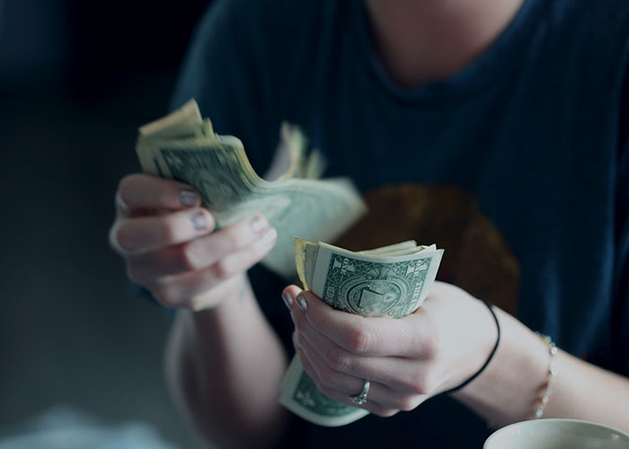 People Are Sharing Their Knowledge On Being "Street Smart", Here Are 30 Of Their Most Useful Tips