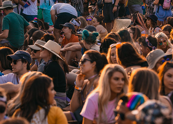 People Are Sharing Their Knowledge On Being "Street Smart", Here Are 30 Of Their Most Useful Tips