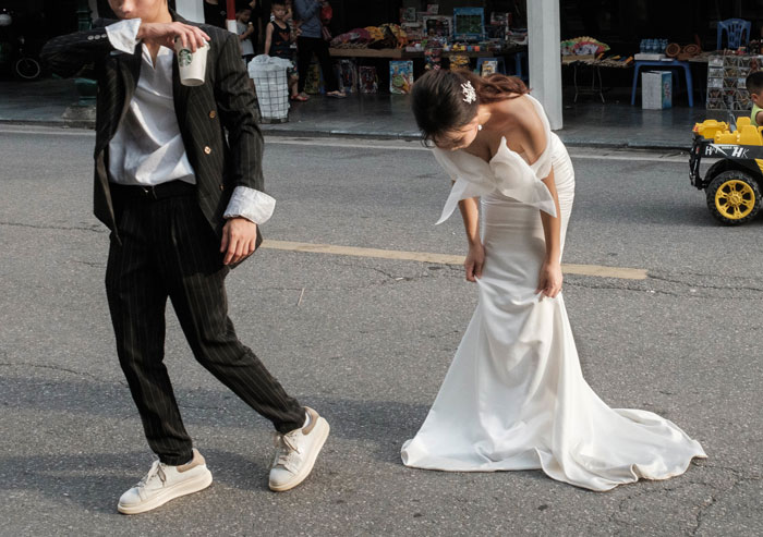 Woman In This Online Community Asks If She Really &ldquo;Ruined&rdquo; Brother&rsquo;s Wedding By Putting His Rant On Speakerphone For The Bride To Hear