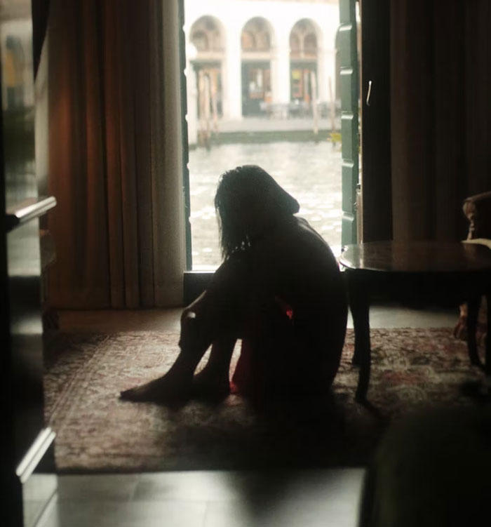 45 People Who Escaped From Cults Are Sharing What Their Breaking Points Were