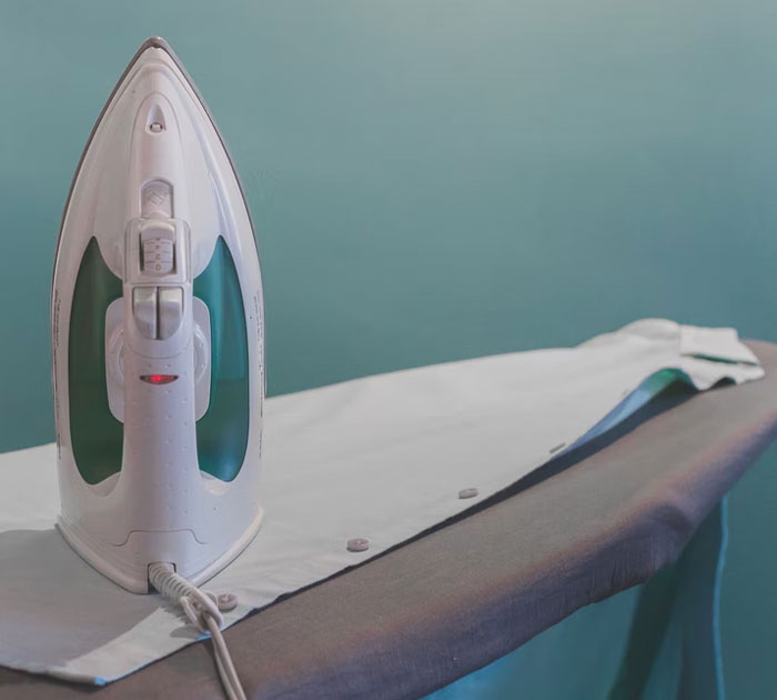 25 Personas que escaparon de las sectas comparten cómo llegaron a su límite