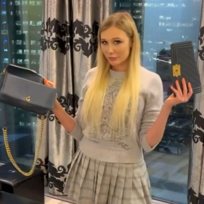 Russian Influencers Are Destroying Chanel Bags In Protest Of Sales Ban, The Internet Puts Them In Place By Reminding About The War That's Still Going On