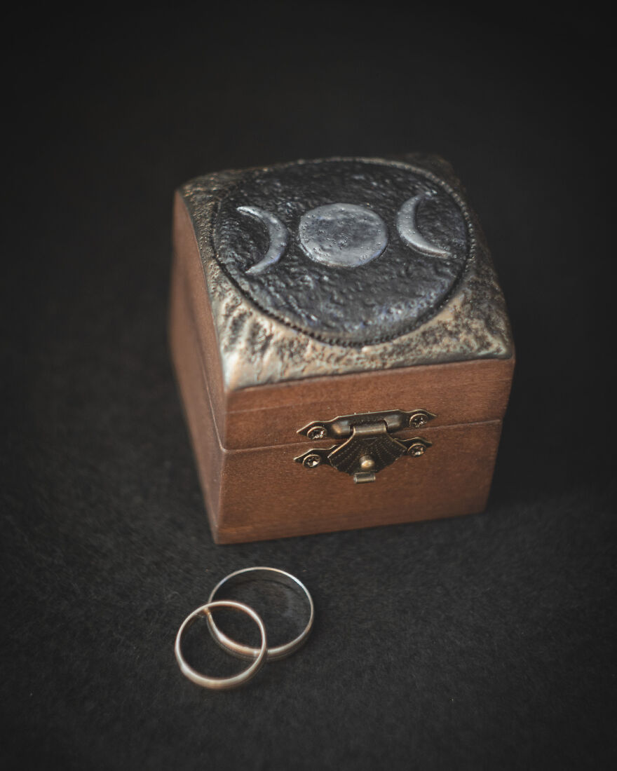 We Are A Family Of Artists From Ukraine And We Are Back