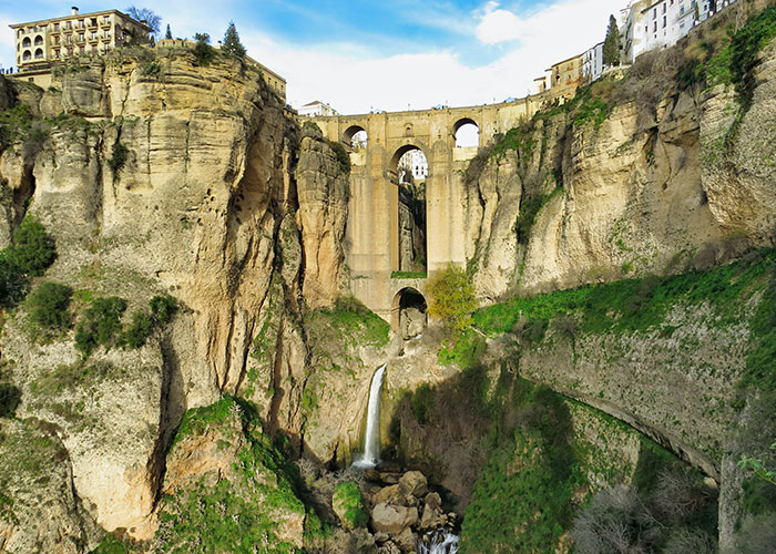 30 People Reveal What Underrated Travel Destinations They Couldn't Recommend More