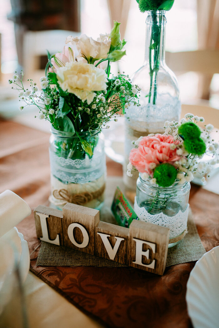 &ldquo;Things I Regret Spending Money On For My Wedding&rdquo;: Woman Points Out These 8 Things People Should Save Their Money On