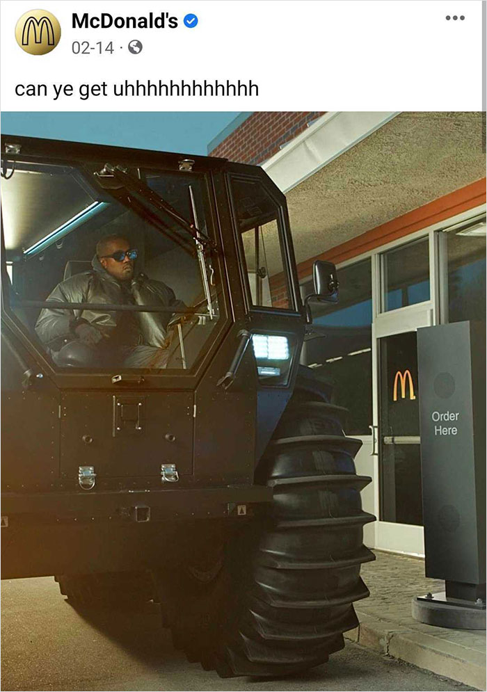 Weird-Funny-Stuff-Found-On-Official-Social-Media-Accounts