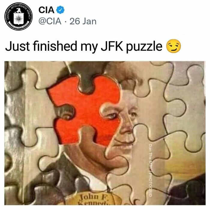 Weird-Funny-Stuff-Found-On-Official-Social-Media-Accounts