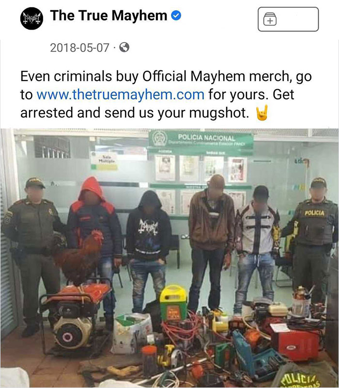 Weird-Funny-Stuff-Found-On-Official-Social-Media-Accounts