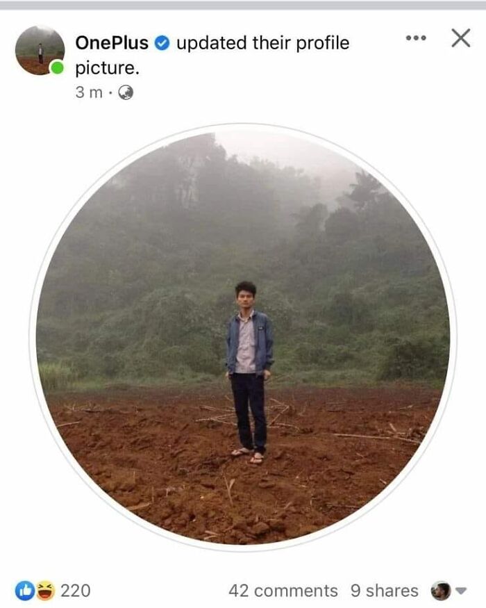 Weird-Funny-Stuff-Found-On-Official-Social-Media-Accounts