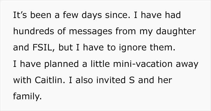 Bride Doesn't Invite Sister To The Wedding Because Of Her Sexuality, Freaks Out When Her Mother Refuses To Come Too