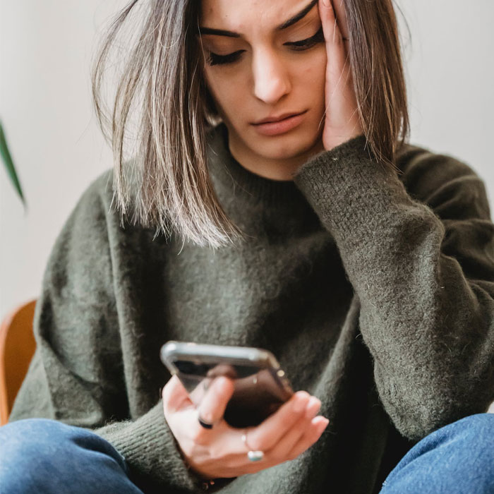 Woman Screenshots The Inappropriate Messages Guys Send Her And Sends Them To Their Moms