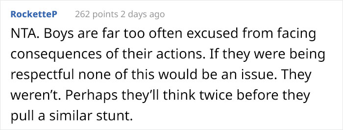 Woman Screenshots The Inappropriate Messages Guys Send Her And Sends Them To Their Moms