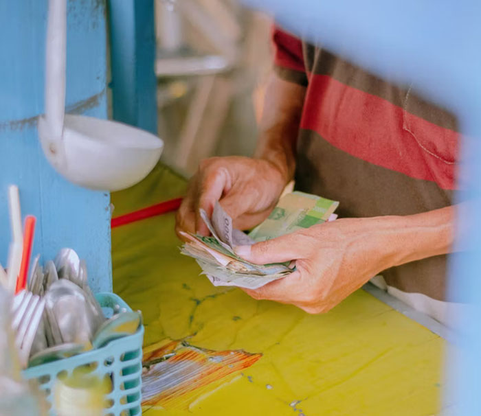 30 People Share Adult Problems They Didn't See Coming