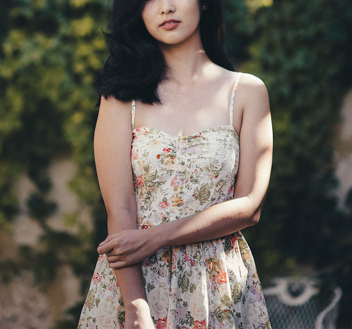 Bride Doesn't Want To Force Androgynous Niece To Wear A Dress To Her Wedding, Starts Family Drama Bride Doesn't Want To Force Androgynous Niece To Wear A Dress To Her Wedding, Starts Family Drama