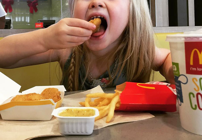 “AITA For Being Upset That My Ex-Husband Fed Our Vegan Daughter Chicken McNuggets” “AITA For Being Upset That My Ex-Husband Fed Our Vegan Daughter Chicken McNuggets”