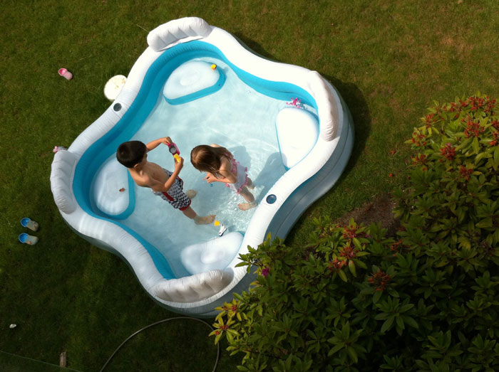 Man’s Pool Gets Damaged By Neighborhood Kids, Parents Complain When He Closes It Man’s Pool Gets Damaged By Neighborhood Kids, Parents Complain When He Closes It