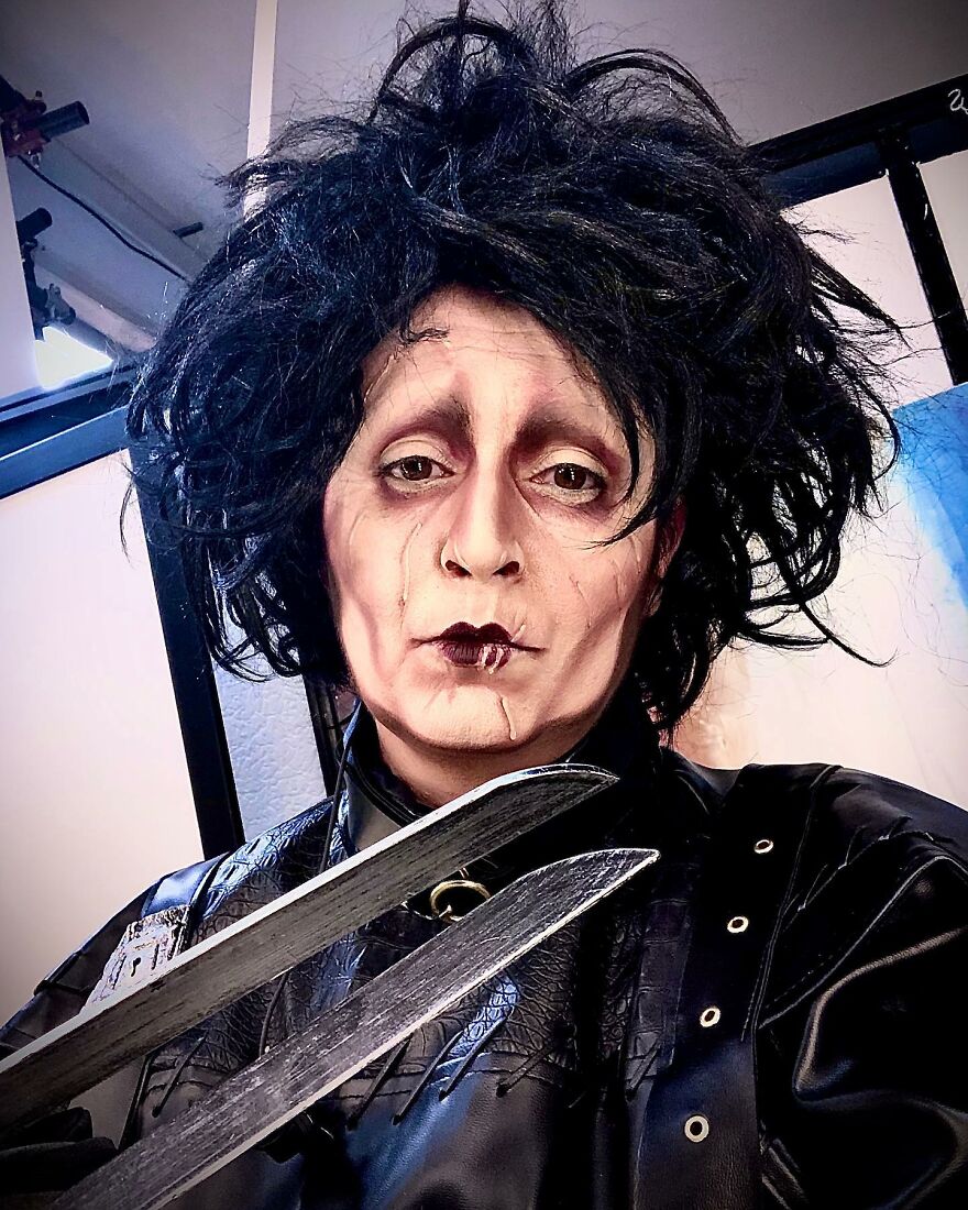 Edward Scissorhands (Johnny Depp)