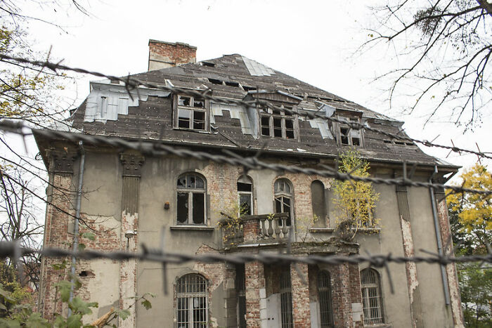 30 Times People Had Unexplainable Spine-Chilling Experiences, Shared In This Online Group