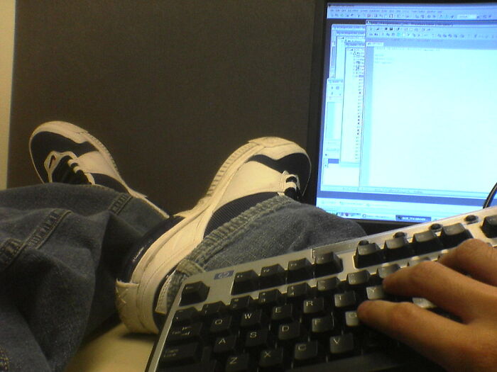 People Are Sharing 30 Stories About The Mistakes Their Parents Made That Ended Up Affecting Them Long-Term