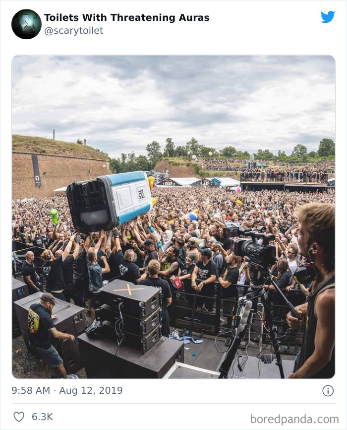 Cursed-Scary-Toilets