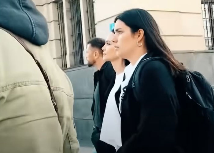 Angelina Jolie Comes To Ukraine To Show Support But Her Visit Is Cut Short As Air-Raid Sirens Go Off Angelina Jolie Comes To Ukraine To Show Support But Her Visit Is Cut Short As Air-Raid Sirens Go Off