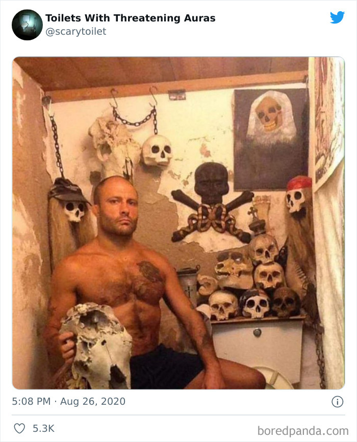 Cursed-Scary-Toilets