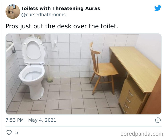 Cursed-Scary-Toilets